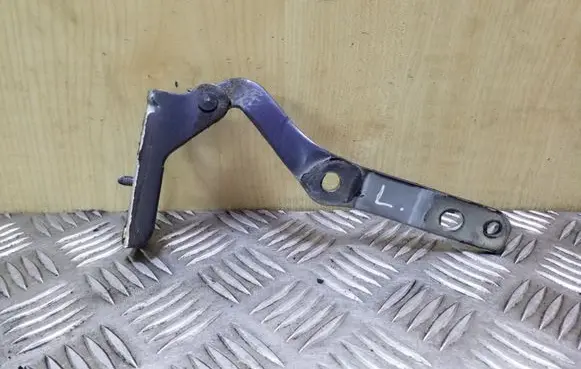 Honda CR-V Tailgate/trunk/boot hinge