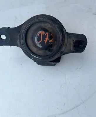 Subaru Forester SJ Engine mount bracket 41022FJ020