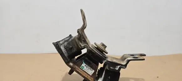 Ford Ranger Engine mount bracket AB397E373KD