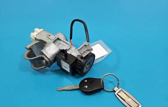 Nissan Juke I F15 Ignition lock IMPRK1572768