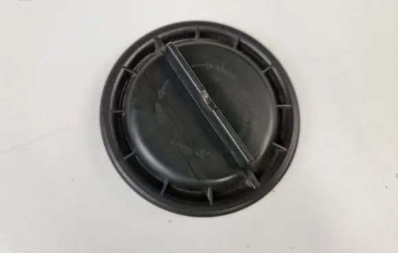 Opel Astra J Headlight/headlamp dust cover 