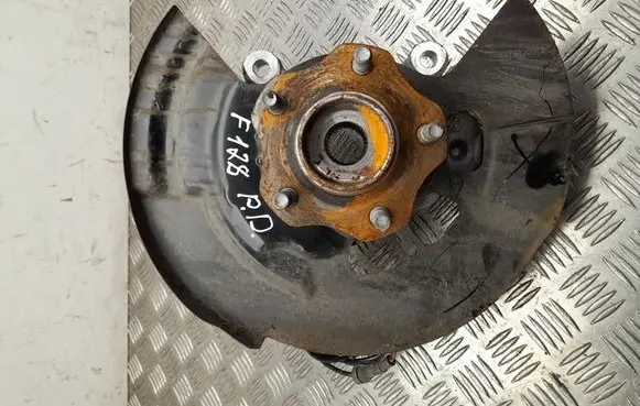 Nissan Ariya Front wheel hub