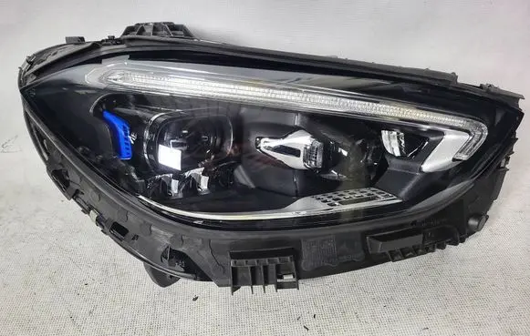 Mercedes-Benz C W206 Headlight/headlamp A2069065404 LE19A6438