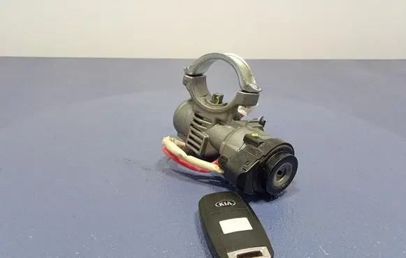 KIA Sportage Ignition lock LMZDC2