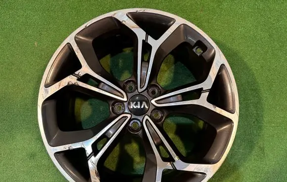 R19 alloy rim