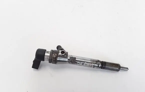 Fuel injector