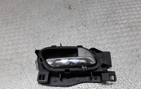 Peugeot 407 Front door interior handle 96526177