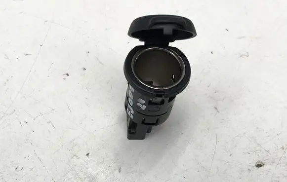 Peugeot 3008 III Cigarette lighter front 9852059480