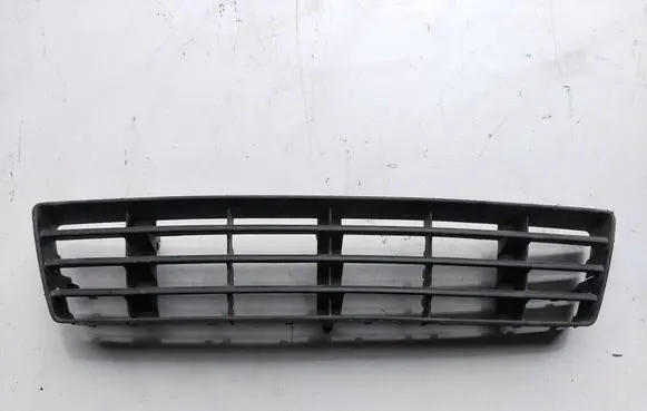 Audi A6 S6 C5 4B Front bumper lower grill 4B0807683F