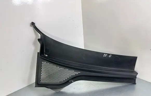 Volkswagen PASSAT B8 Wiper trim 3G1819404C 3G1819402C 3G2819404