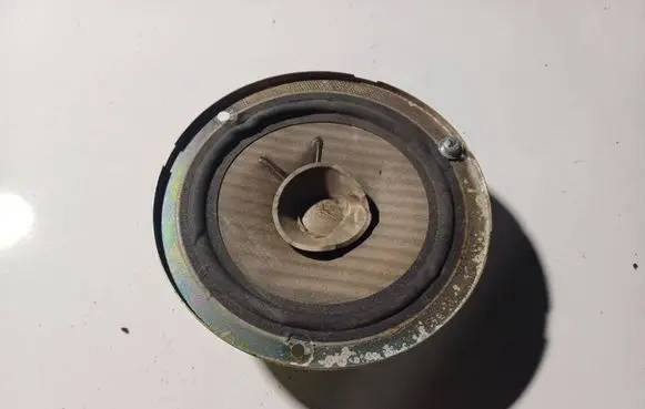 Nissan Micra Front door speaker 8637621170