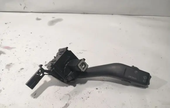 Skoda Octavia Mk2 (1Z) Wiper control stalk 1K0953519A