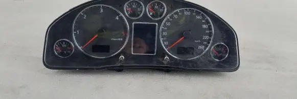 Audi A6 S6 C5 4B Speedometer (instrument cluster) 4B0920932K 110008948045