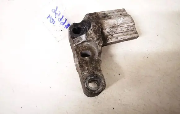 Skoda Octavia Mk2 (1Z) Engine mounting bracket 3618372