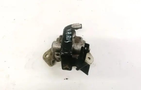 Toyota Yaris Brake power pressure regulator 