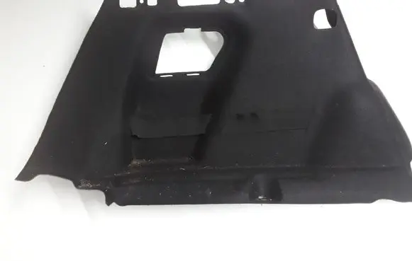 Peugeot 2008 I Tailgate/trunk side cover trim 98167233ZD
