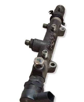 Audi A4 S4 B7 8E 8H Fuel main line pipe 059130090J F00R001823 0281002665
