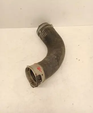 Volvo XC60 Intercooler hose/pipe 32222071