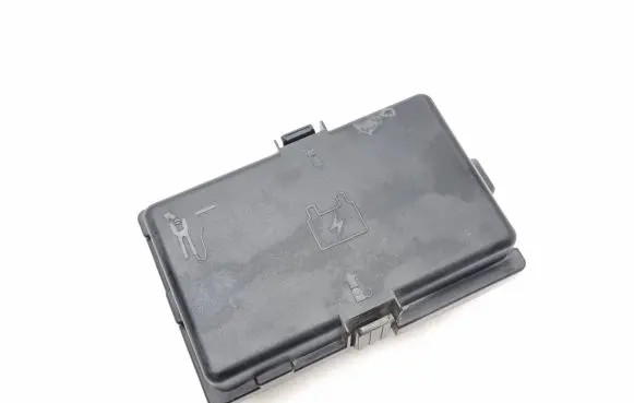 Chrysler Pacifica Fuse box set 68491077AA 02123040355 T02123040355