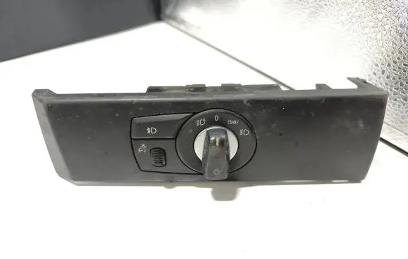 BMW 5 E60 E61 Light switch 6988553 33295401 30071010326704