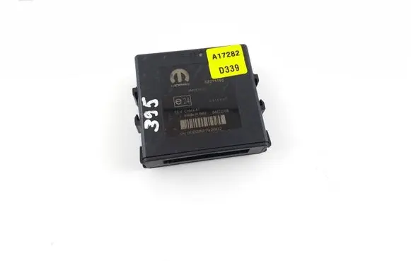 Chrysler Town & Country V Parking PDC control unit/module 4M0174D2F 82211195