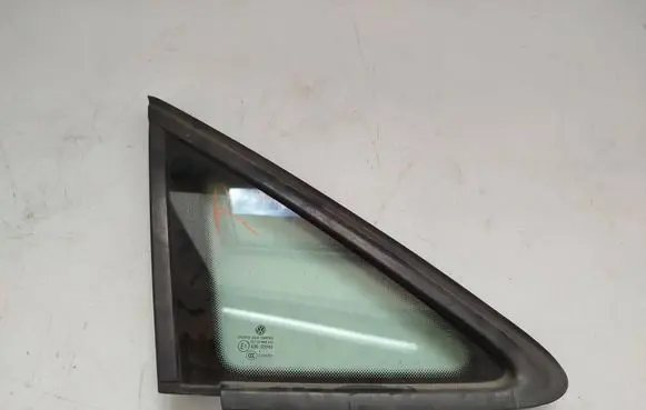 Volkswagen Touran I Front triangle window/glass 1T0845412A