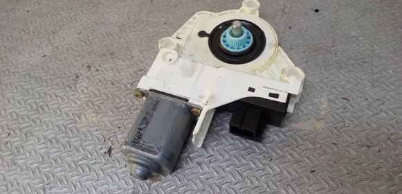Audi A6 S6 C6 4F Rear door window regulator motor 4F0959802A