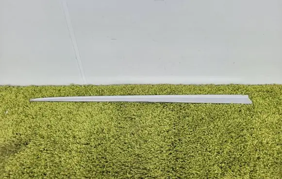 Toyota Corolla E160 E170 Front door trim (molding) Pz49u-e9494-02