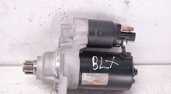 Audi A3 S3 8P Starter motor 0986020230 02M911023M