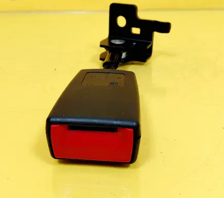 Opel Astra G Front seatbelt buckle 