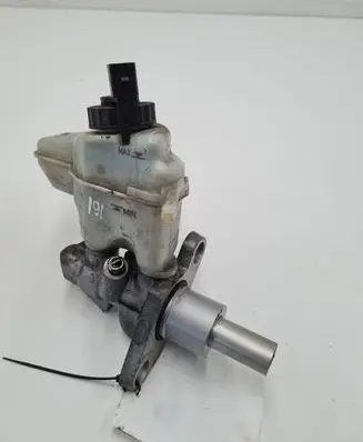 Volkswagen Golf VI Master brake cylinder 1K2611301C