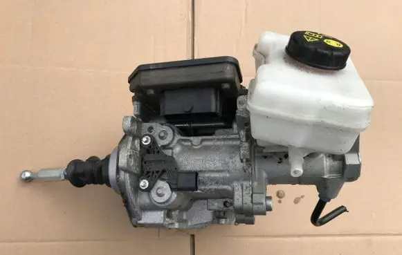 Audi Q7 4M ABS Pump 4M0614105K