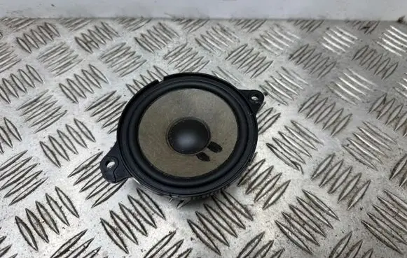 Audi A5 Rear door speaker 8W0035303
