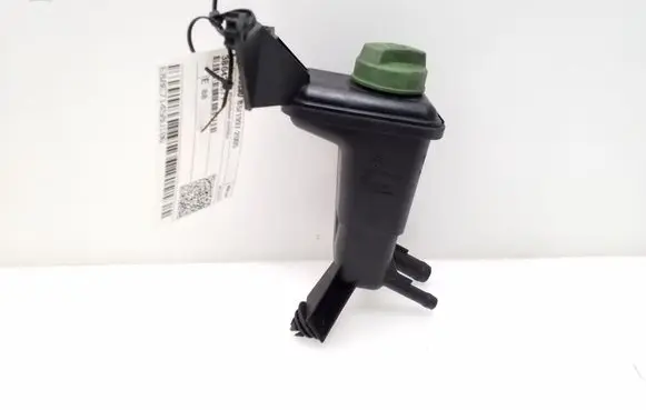 Volkswagen PASSAT B5 Power steering fluid tank/reservoir 3B0422371