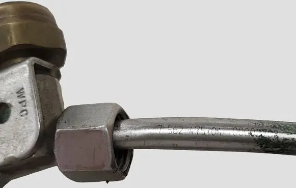 BMW 3 E90 E91 Fuel pressure sensor 51CP0902 754788304