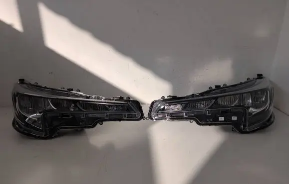 Toyota Corolla E210 E21 Headlights/headlamps set 8111002S60 90119224 8115002S60