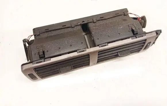 Audi A6 S6 C5 4B Dash center air vent grill 4B1820951