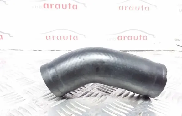 Toyota Avensis T220 Intercooler hose/pipe