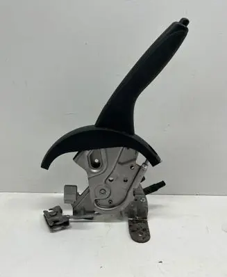 Nissan Note (E12) Handbrake/parking brake lever assembly 2486