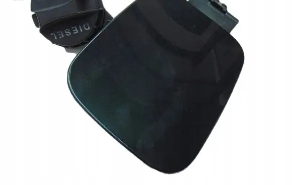 KIA Carens I Fuel tank cap