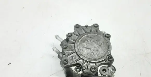 Vacuum pump