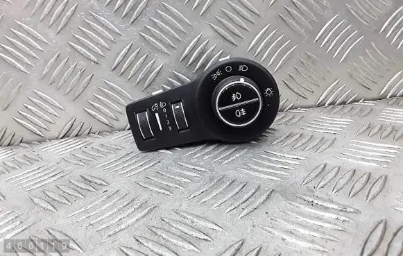 Fiat 500X Light switch 07356273050