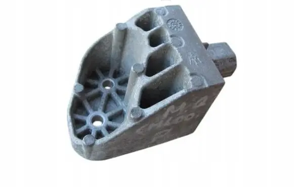 Maserati Quattroporte Radiator mount bracket 