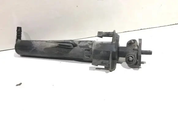 Peugeot 307 CC Headlight washer spray nozzle 89033643