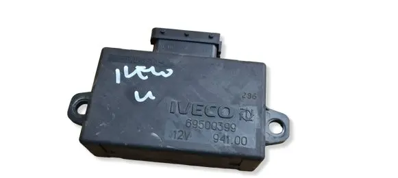 Iveco Daily 4th gen Door central lock control unit/module 69500399 94100