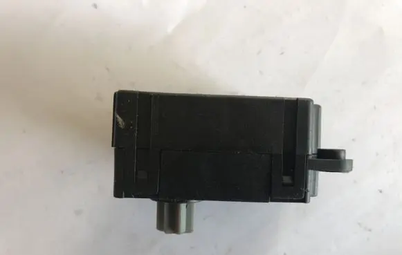 Citroen C3 Air flap motor/actuator T1006419G