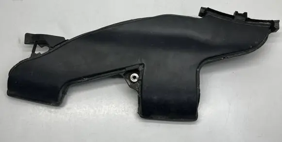 BMW X1 F48 F49 Air intake duct part 13717626564 23557610 7626564