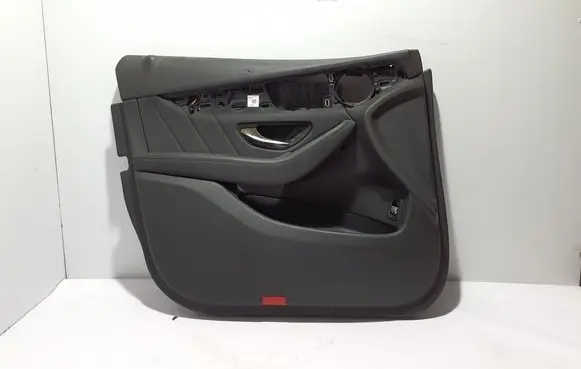 Mercedes-Benz GLC C253 Front door card panel trim A25372027049H15