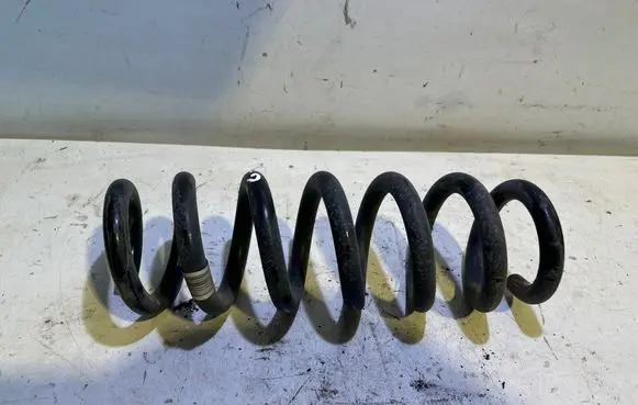 BMW 4 G22 G23 G24 G26 Rear coil spring 
