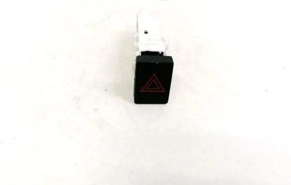 Nissan Qashqai Hazard light switch